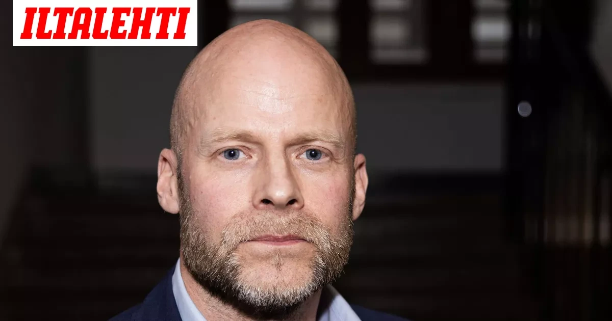 Kapina iski hallitukseen – Rivit repesivät