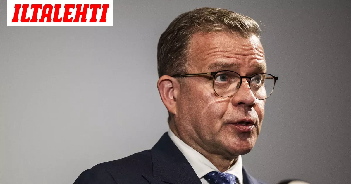Petteri Orpo rikkoo hiljaisuuden – Suora lähetys noin kello 15.25