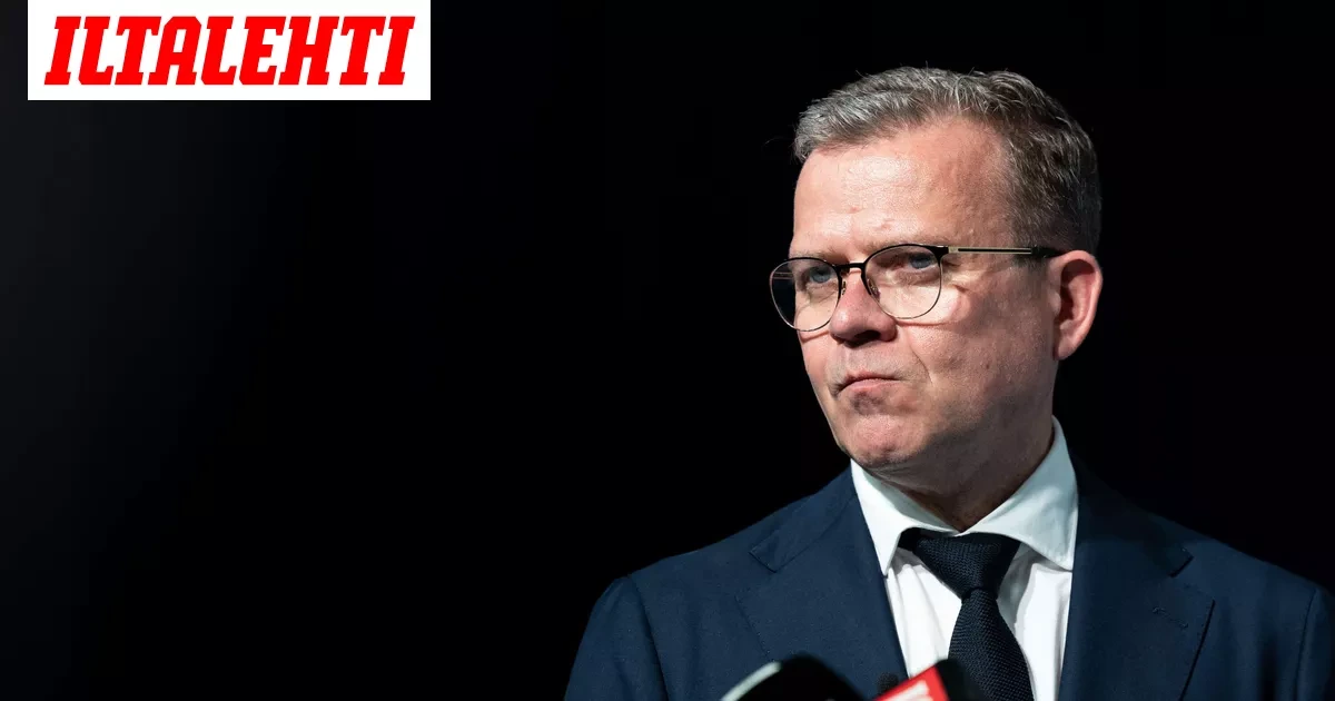 Petteri Orpo jyräsi Wille Rydmanin