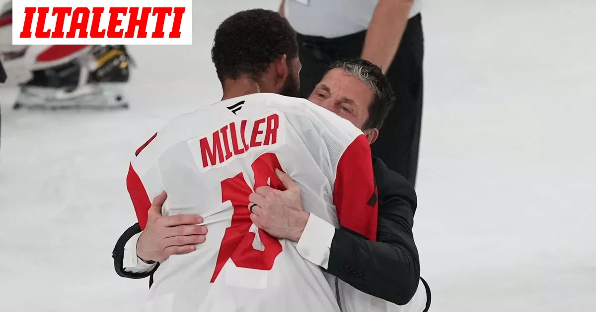 Nyt on lihasta! NHL:n mestarivalmentaja repi paidan pois