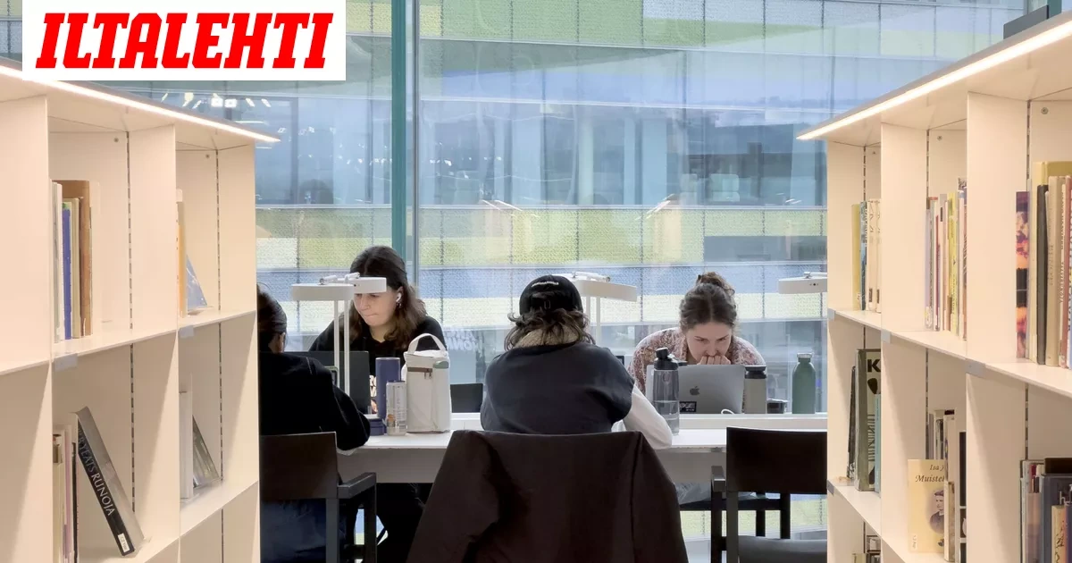 Poikkeuksellinen varoitus kirjastolta – Suojautukaa sateenvarjolla