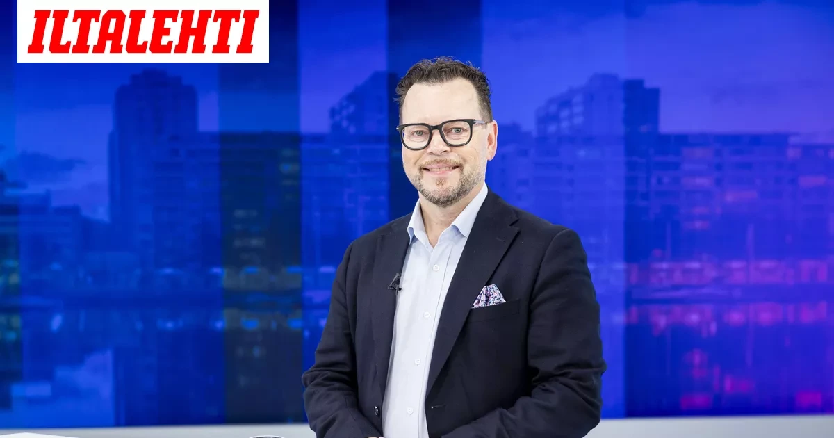 Puuilo pyyhkii nyt Tokmannilla pöytää
