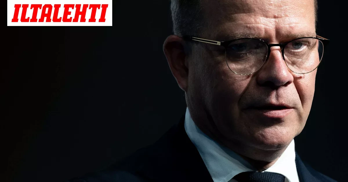 Hallituksessa hässäkkä Wille Rydmanin takia – Petteri Orpo astuu median eteen: Suora l�ähetys käynnissä