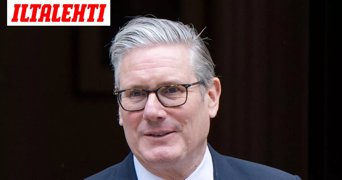 Keir Starmer eroaa