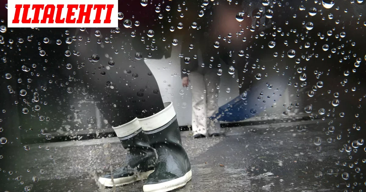 Sadevaroitus! Meteorologi paljastaa alueen, jossa tulee tänään vettä kuin saavista kaatamalla