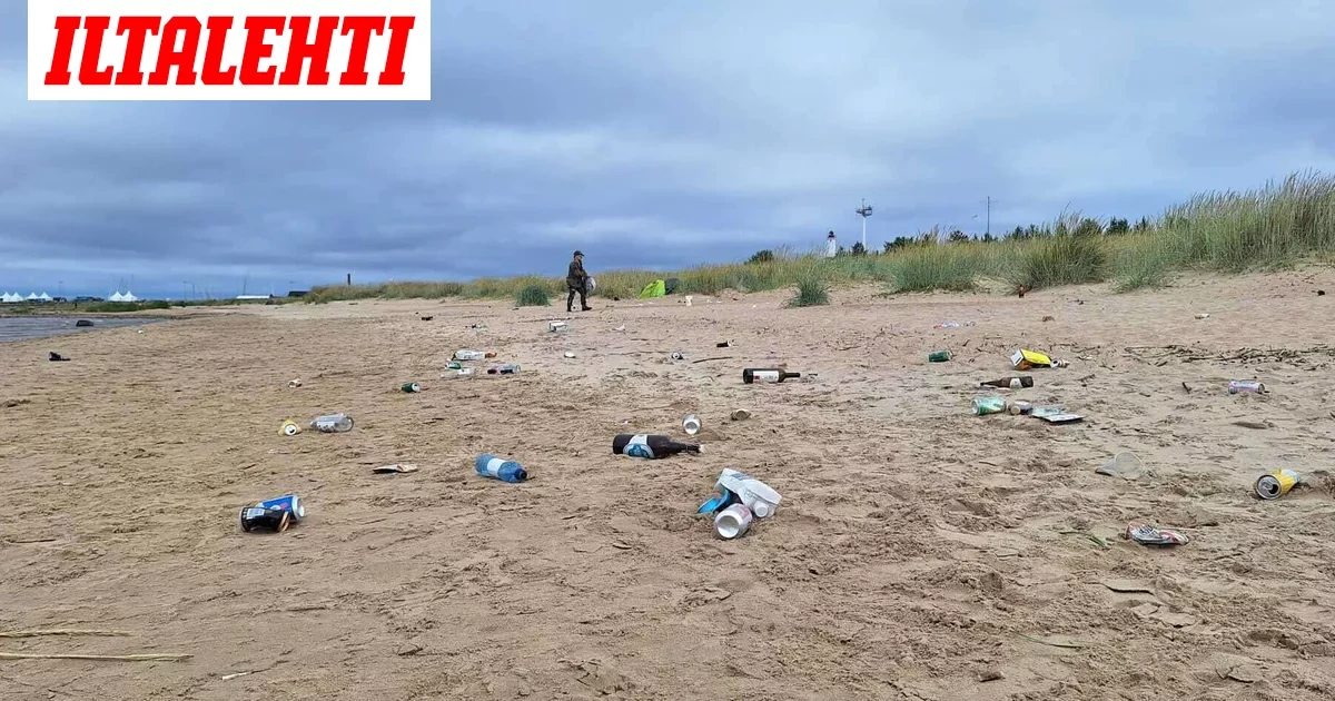 Kuva: Juhlakansa jätti rannan ruokottomaan kuntoon Hailuodossa