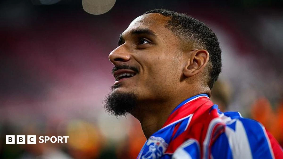 Chelsea sign Palace defender Lacroix for £52m