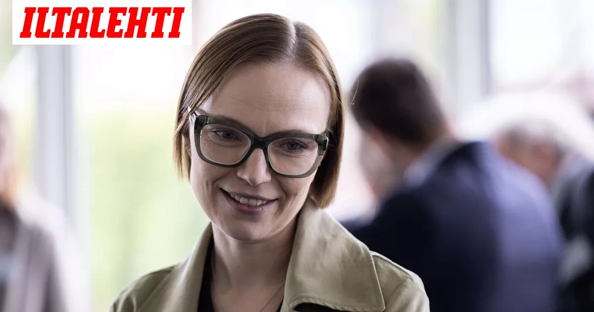 Minja Koskela vähäpukeisena sängyssä – Innostui gallup-tuloksesta