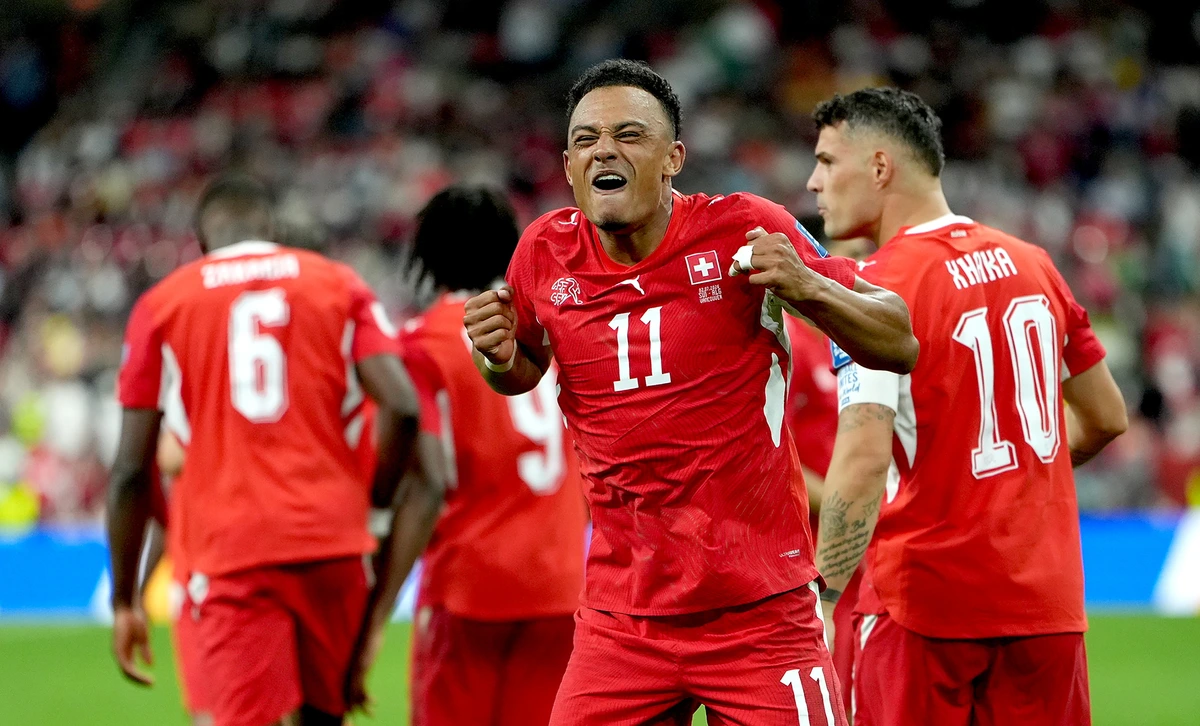 Suiza impone su dominio ante la Argelia de Luca Zidane y se mete en octavos de final
