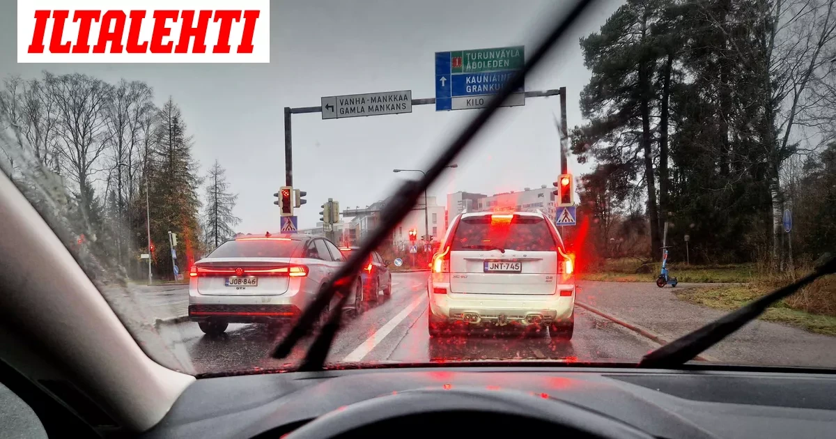 Armoton sadekuritus iskee – Seassa myös salamoita