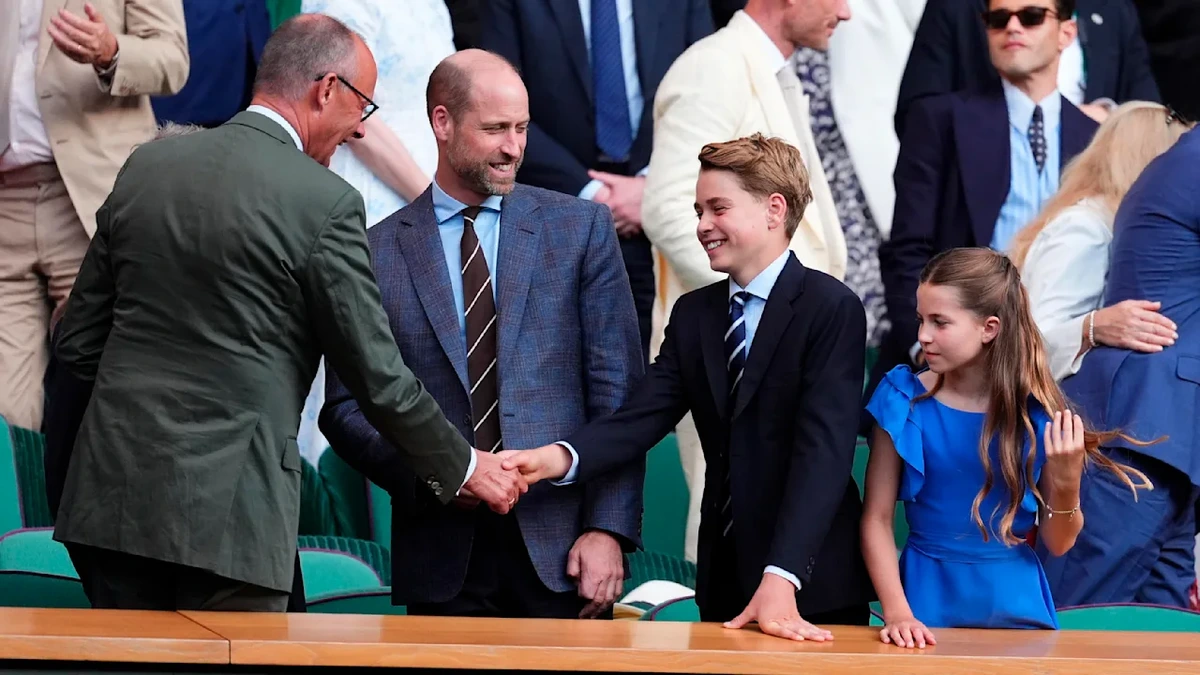 Großes Tennis, Kanzler! Merz ganz locker in Wimbledon mit den Windsors