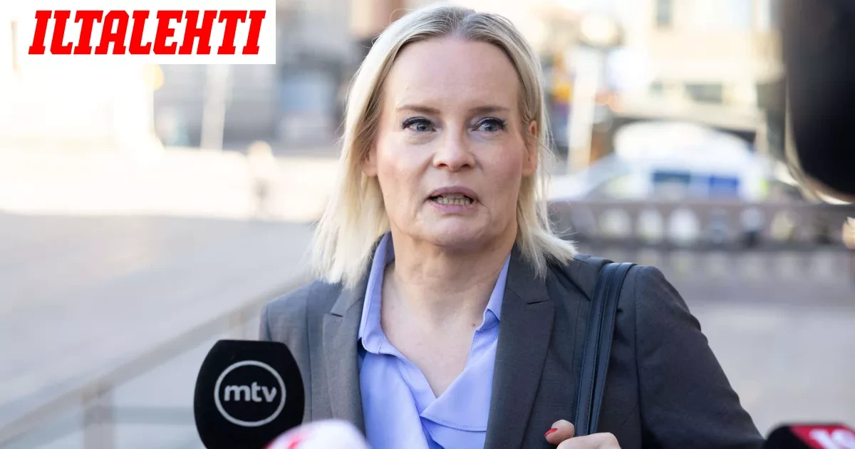 Riikka Purra HS:lle: Kieltäydyin tapaamasta Jan Vapaavuorta
