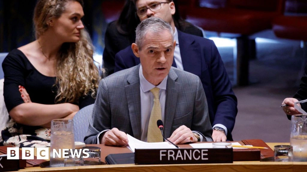 US walks out of UN Security Council meeting during France's remarks