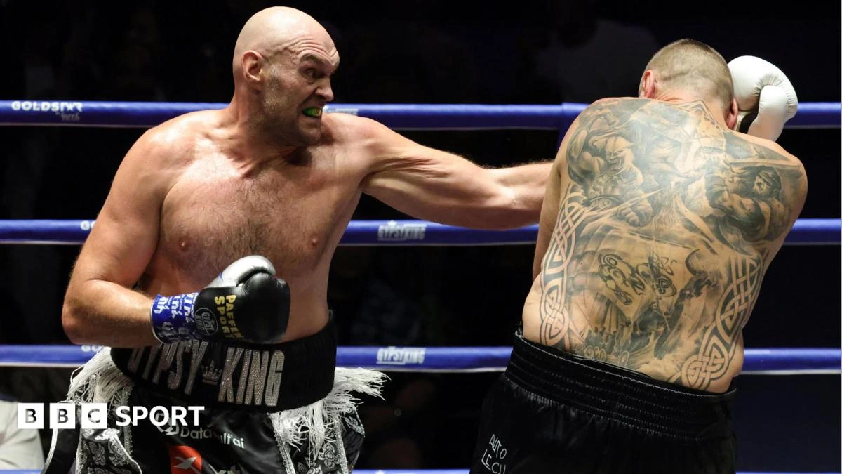 Fury wins low-key warm-up to keep Joshua fight on track