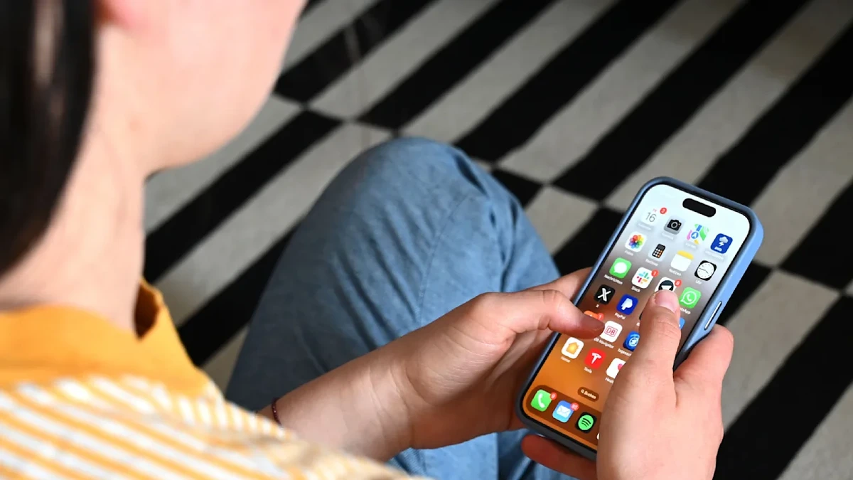 EU-Experten empfehlen: Social Media erst ab 13 Jahren