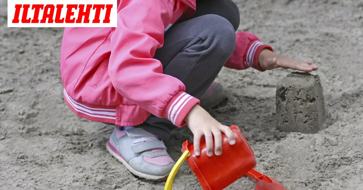 Perinteikäs leikkipaikkojen valmistaja: Konkurssi