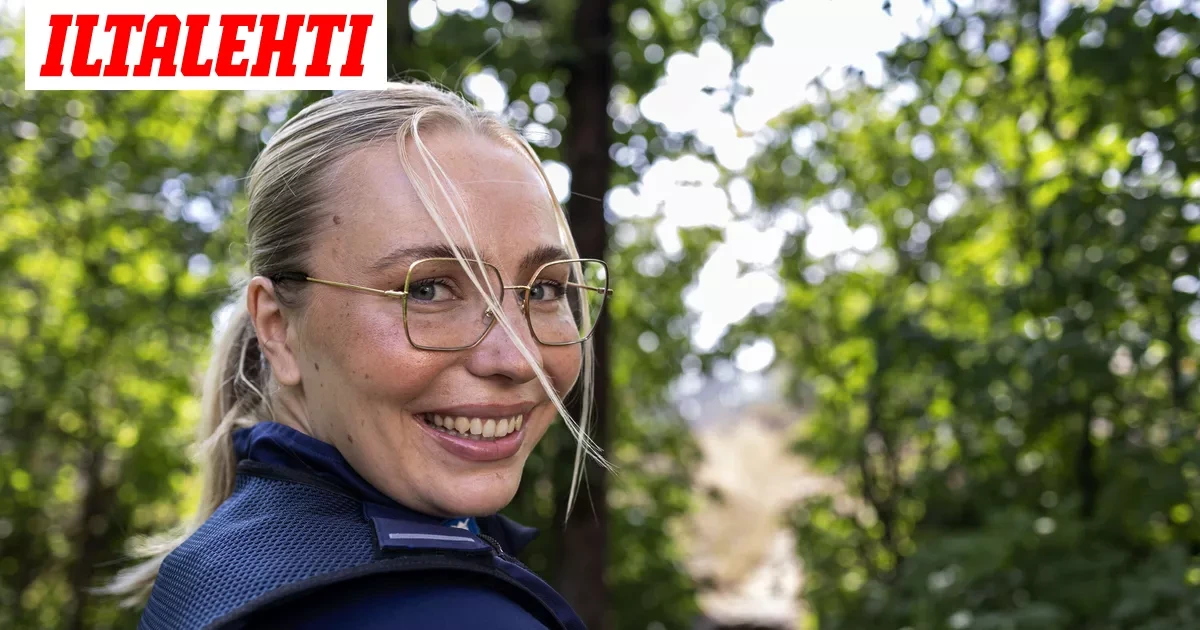 Nyt puhuu poliisi irtisanoutuneen Poliisi-Ellan rajuista väitteistä