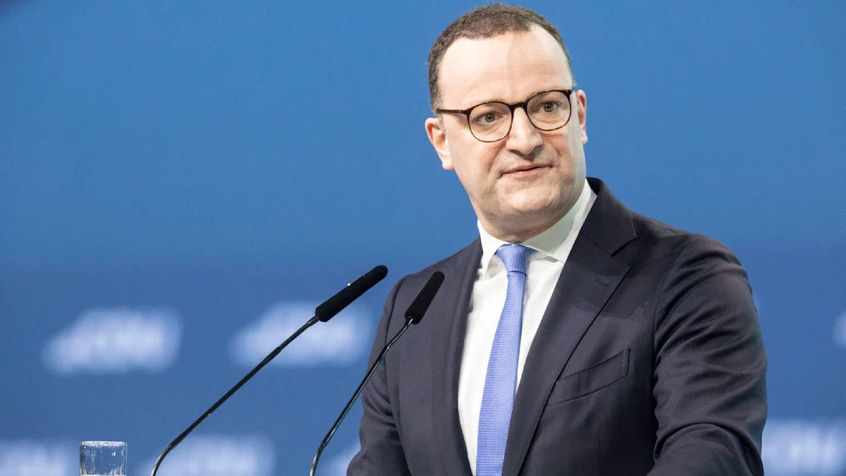 Exklusives Gespräch mit Paul Ronzheimer: Jetzt spricht Spahn