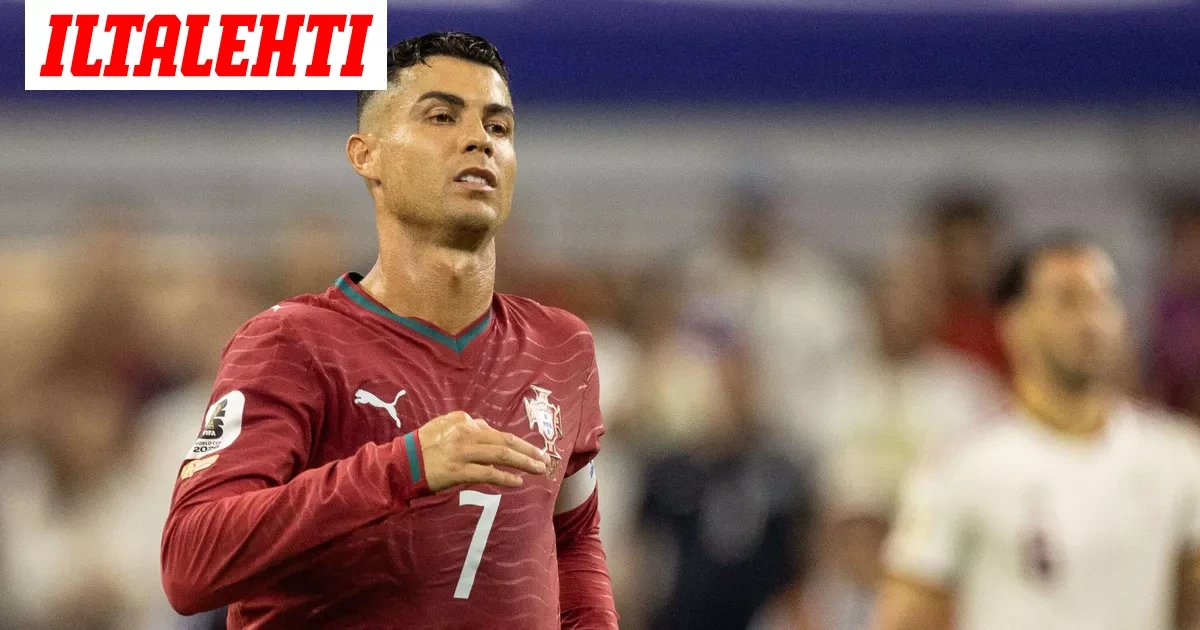Cristiano Ronaldon julkaisema kuva lytättiin – ”Uusi pohja saavutettu”