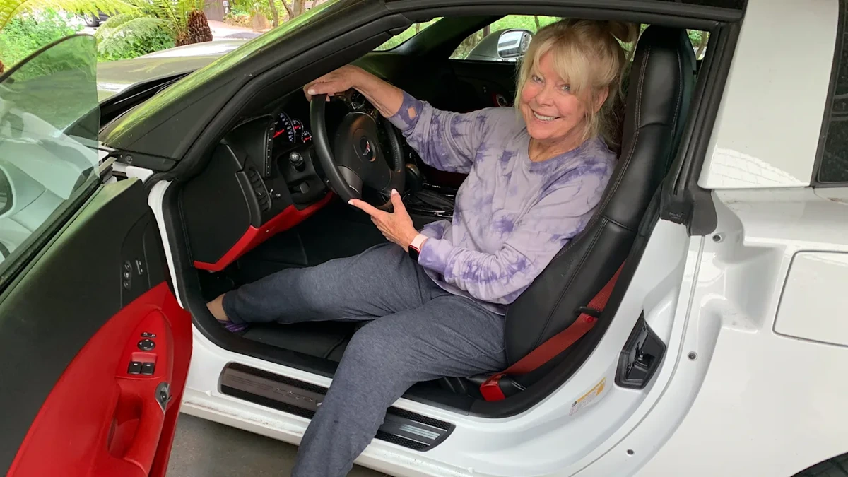 Transport mit Hindernissen: Seniorin will ihren Porsche zurück