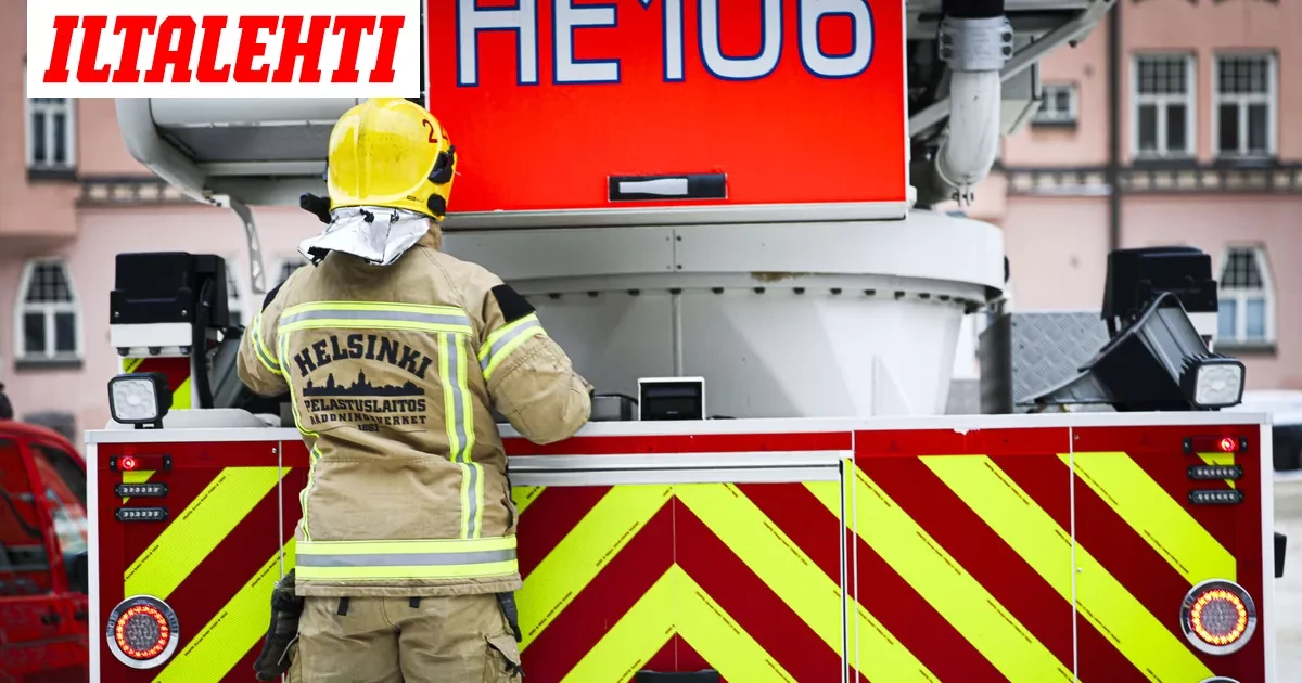 Suuri katu suljettiin Helsingissä molemmin puolin
