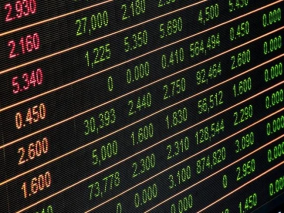 Borse e petrolio in diretta oggi 31 luglio | Corre l’Asia con i titoli tecnologici, Seul record a +18%. Greggio in calo a 85 dollari