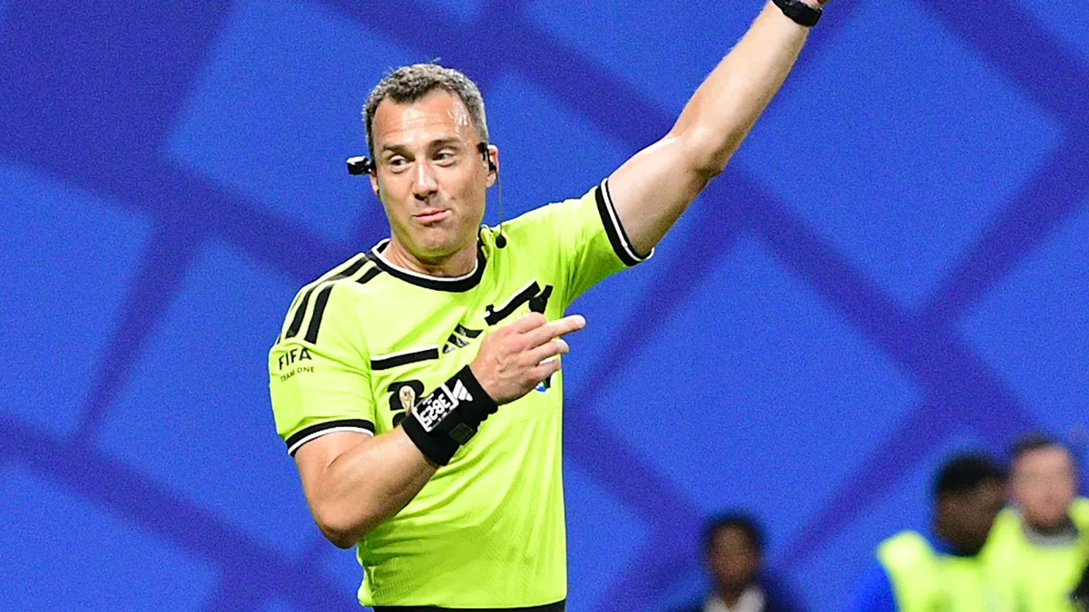 Kommt Felix Zwayer bei der WM noch mal zum Einsatz? Entscheidung gefallen!
