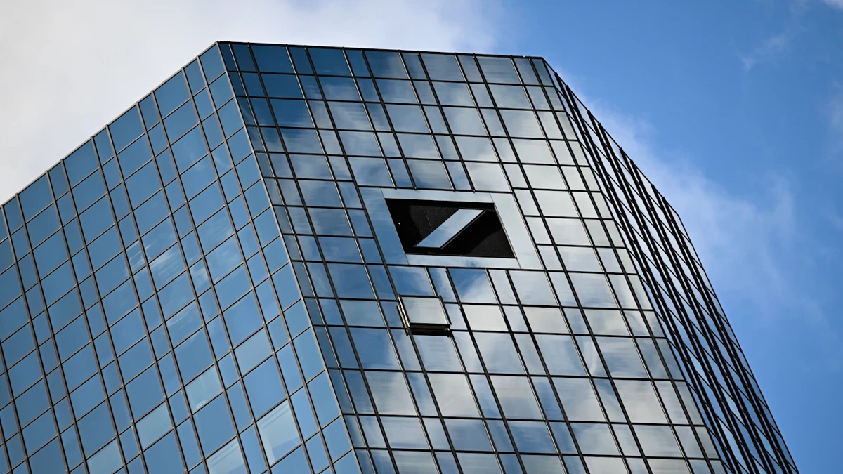 Steuerfahnder durchsuchen Zentrale: Razzia bei Deutscher Bank