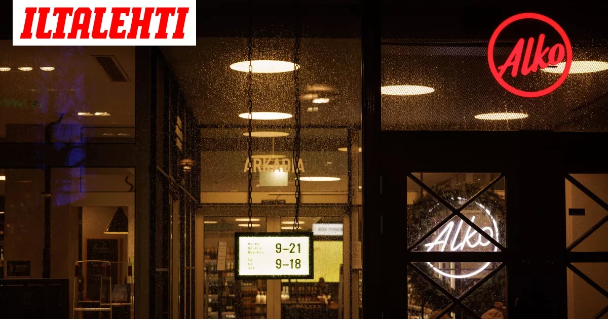 Tänään se tapahtui: Uusi alkoholilaki näkyy jo katukuvassa