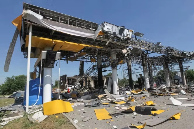 En Ukraine, les stations-service de plus en plus ciblées par les drones russes