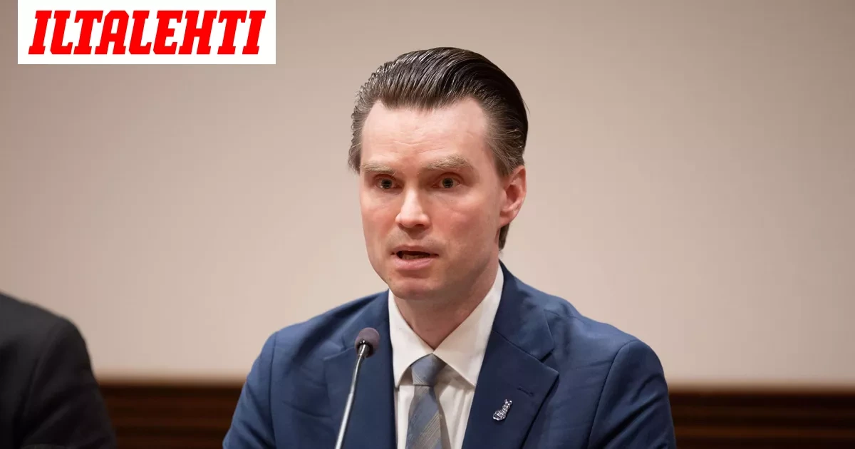 Uudet alokkaat aloittavat palveluksen – Kansanedustaja hiiltyi: ”Puolustusvoimien on puututtava”