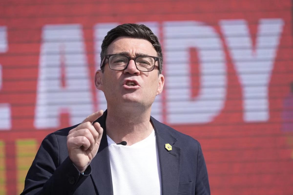 Andy Burnham latest: Prime minister-in-waiting to pledge to be ‘unashamedly Labour’ when he becomes party leader