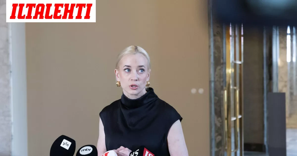 Yllätystieto – Myös tämä kansanedustaja osallistui Erikoisjoukkoihin Sofia Virran kanssa