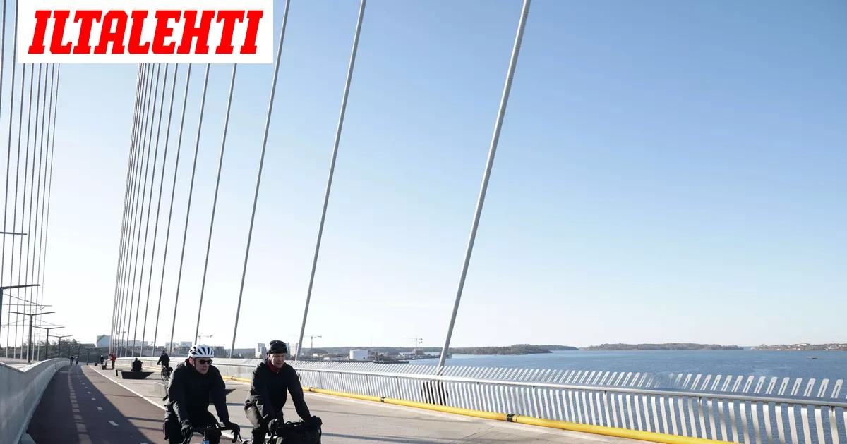 Kruunuvuorensilta kiinni