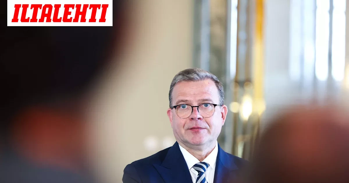 Kohulla yllättävä seuraus – Kansanedustajat voidaan lennättää lomilta Suomeen veronmaksajien rahoilla