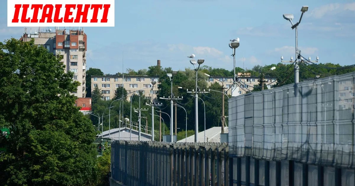 Suomalaisnainen pysäytettiin matkalla Venäjälle – 1 500 euron yllätys löytyi isovarpaasta