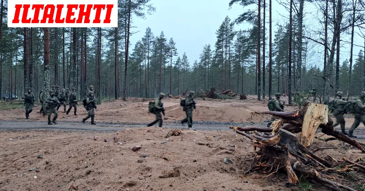 Harjoituskranaatti räjähti varusmiehen kädessä Niinisalossa