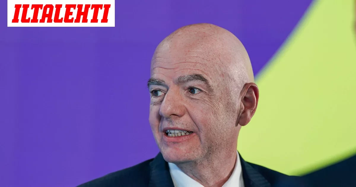 Salattu kohupaperi julki: Infantino junaili rumaa temppua