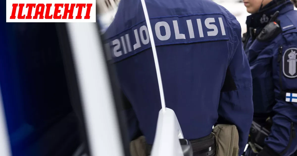Puukotus koulun pihalla Klaukkalassa