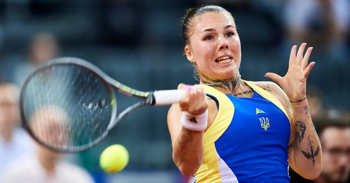 Ukrainalaistähti Oleksandra Oliynykova pelaa tennistä sodan varjossa – läheiset rintamalla, koti kaukana