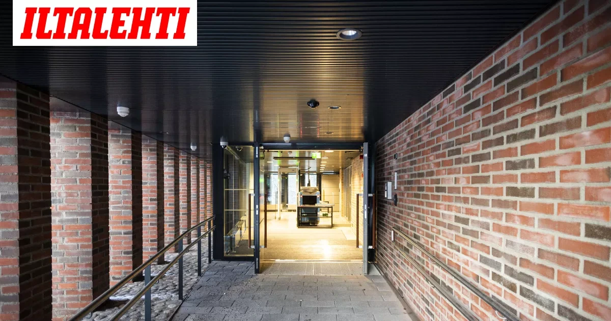 Nuori nainen sanoi väärät sanat teinitytölle – Tuomio tuli