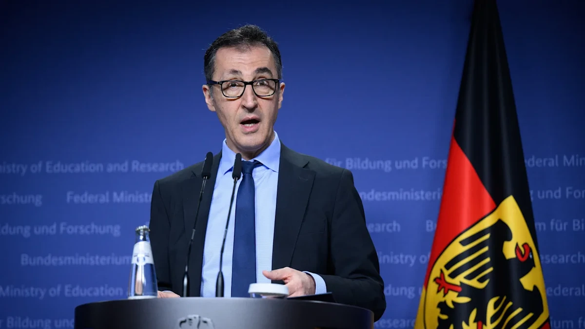 Cem Özdemir warnt vor Teilen der Linken: „Nicht in die Nähe der Macht“