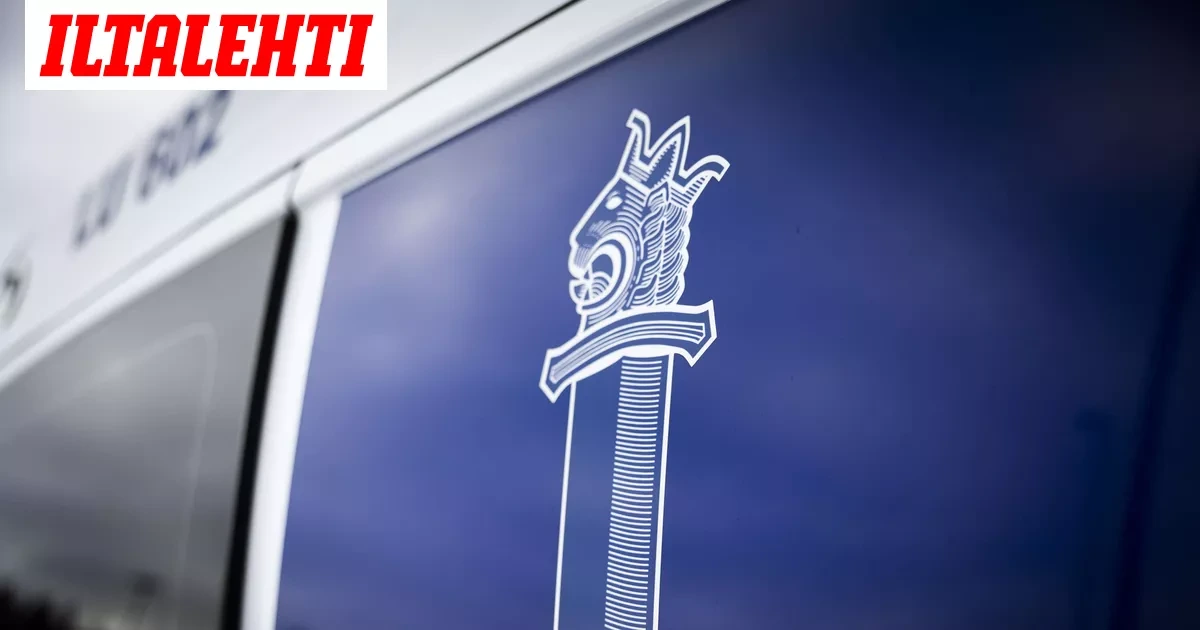 Vedestä löytyi kuollut henkilö Helsingissä