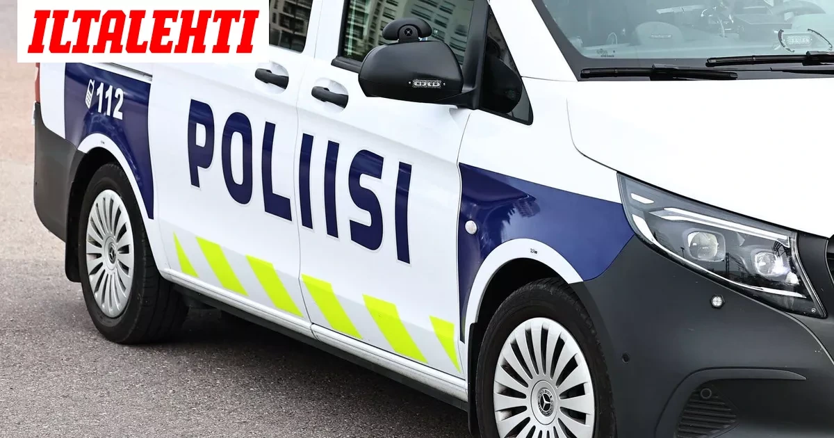 Henkilöauto törmäsi kallioon Kangasniemellä – Kuljettaja kuoli