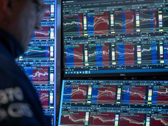 Borse e petrolio oggi 24 settembre| Listini deboli, l’attesa per l’incontro Xi-Donald. Su i rendimenti dei titoli del Tesoro