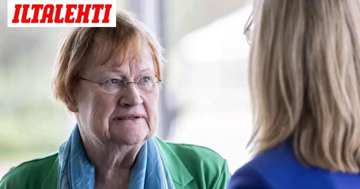 Kirja: Tarja Halonen tarrasi käteen ja otti kantaa Sauli Niinistön ylennykseen