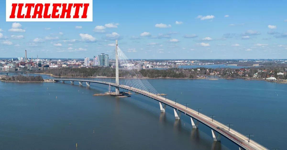 HS: Helsingin uudenkarheaan siltaan ilmestyi mystinen viesti