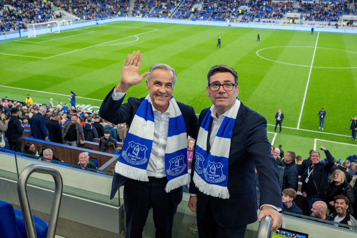 Burnham wants ‘discriminatory’ alcohol ban in stands at football matches to be overturned