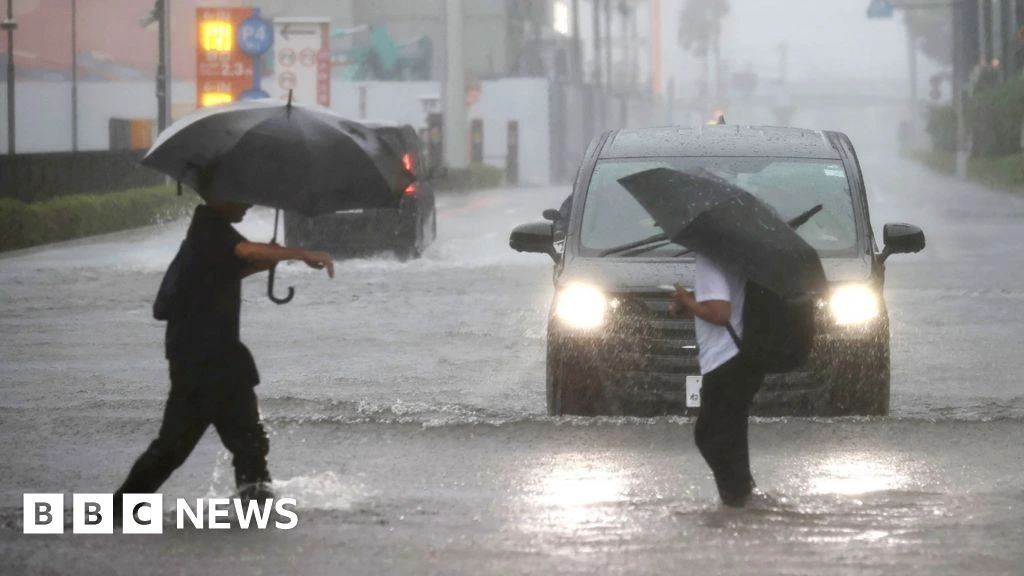 Four dead after powerful Typhoon Dujuan lashes Japan