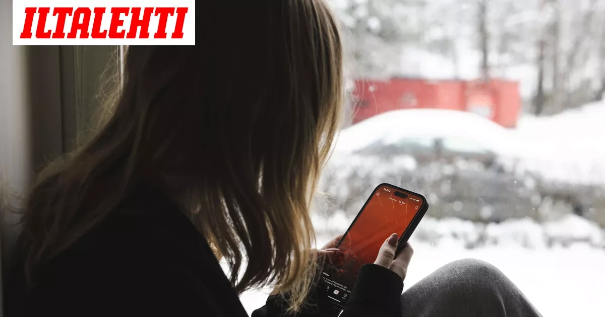 Mies sai kutsun kuulusteluihin – Yllättäen puhelin tyhjeni